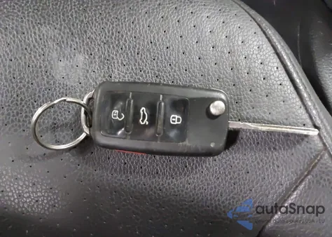 2013 Volkswagen Jetta 2.5L Se z USA, uszkodzony, nr VIN 3VWDP7AJ0DM281245